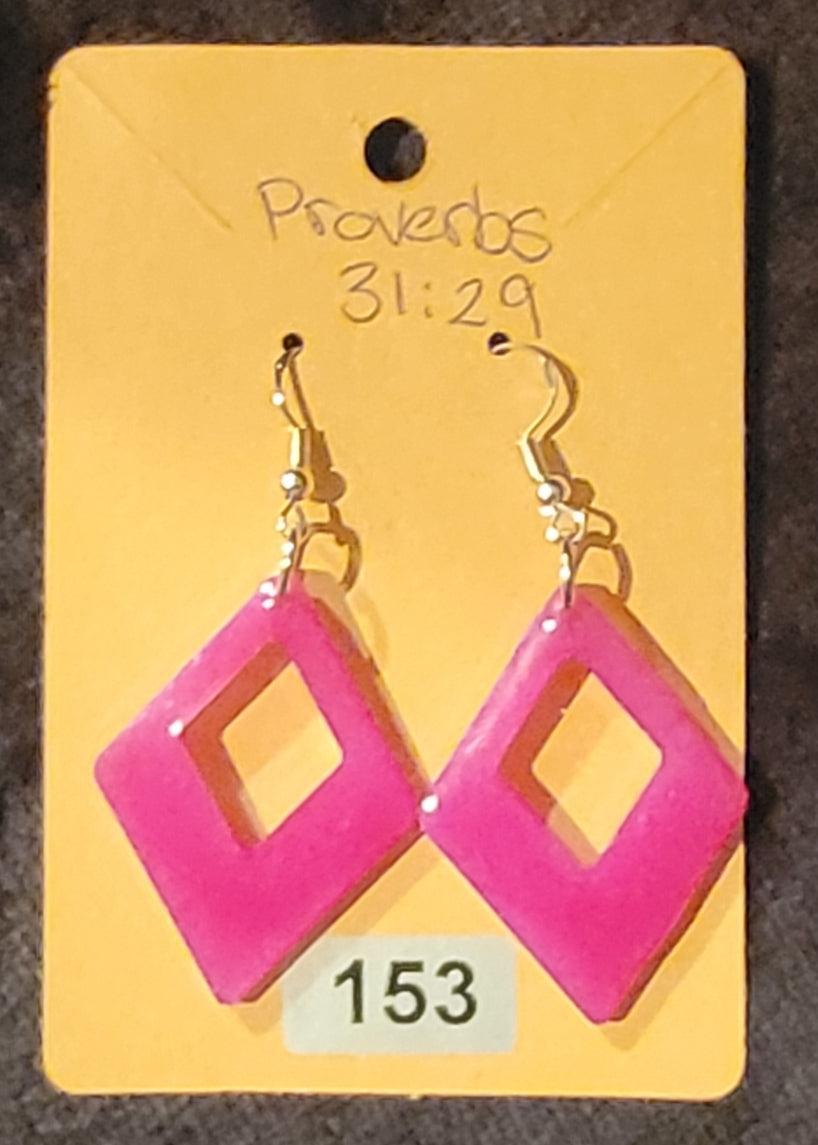 Diamond Shaped 2 Earrings-Pink